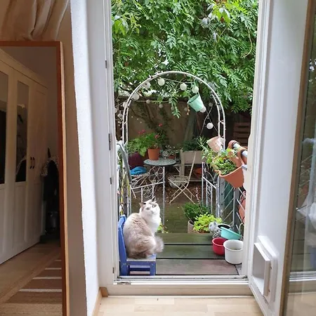 Appartement Elbe Garden Paradise