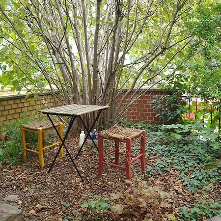 Elbe Garden Paradise *