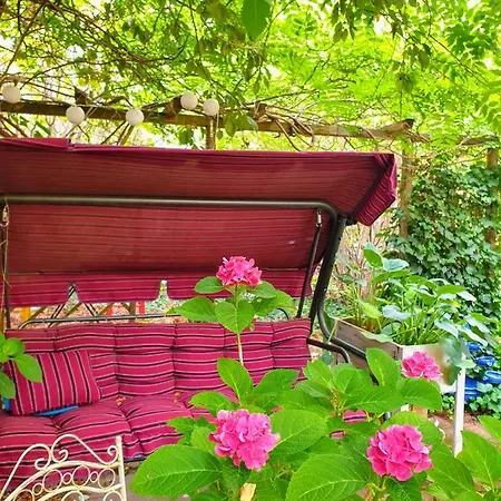 Elbe Garden Paradise Apartament *